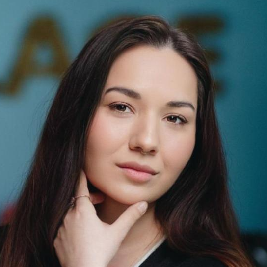 Лолита Миронова