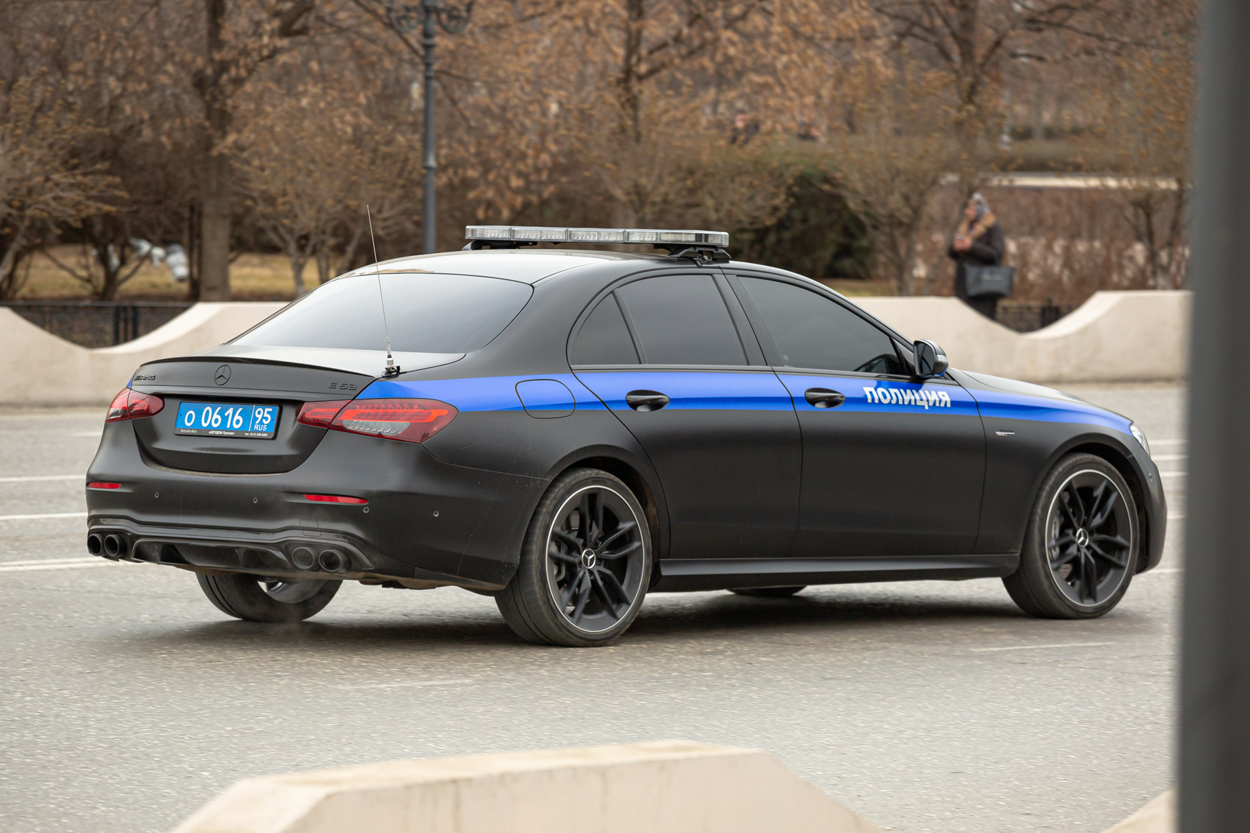 Mercedes-AMG E 53. Фото: Журнал Авито Авто/Сергей Ильин