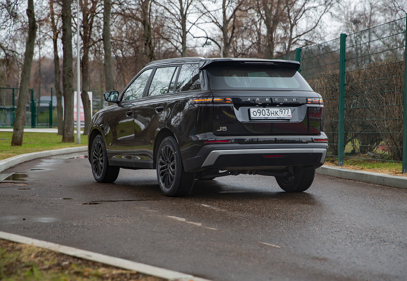 Jaecoo J6. Фото: Журнал Авито Авто/Павел Короткий