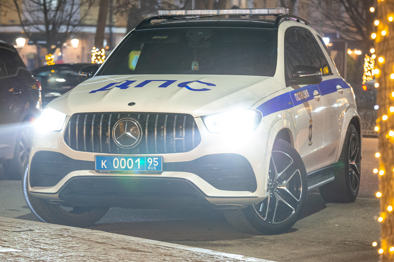 Mercedes-AMG GLE 53. Фото: Журнал Авито Авто/Сергей Ильин