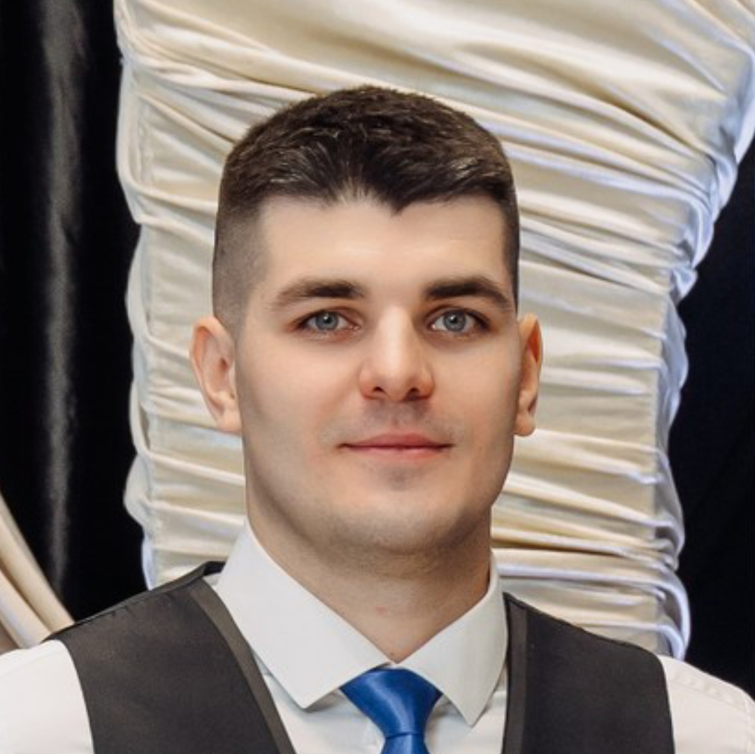 Дмитрий Гребенщиков